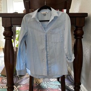 Old navy shirt, light blue
